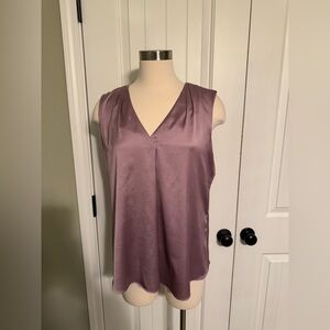 WHBM size 10 purple sleeveless blouse- EUC